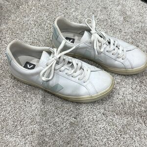 Veja Campo Sneaker